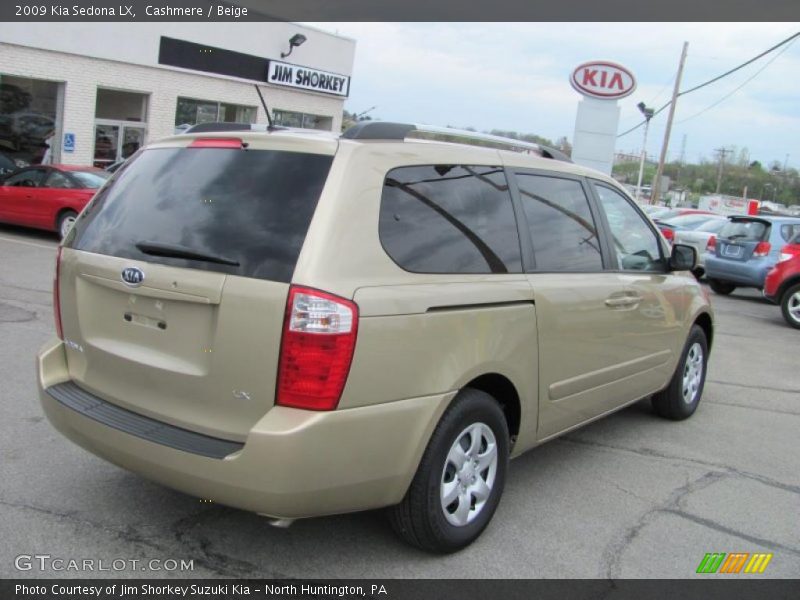 Cashmere / Beige 2009 Kia Sedona LX
