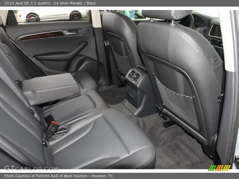 Ice Silver Metallic / Black 2010 Audi Q5 3.2 quattro