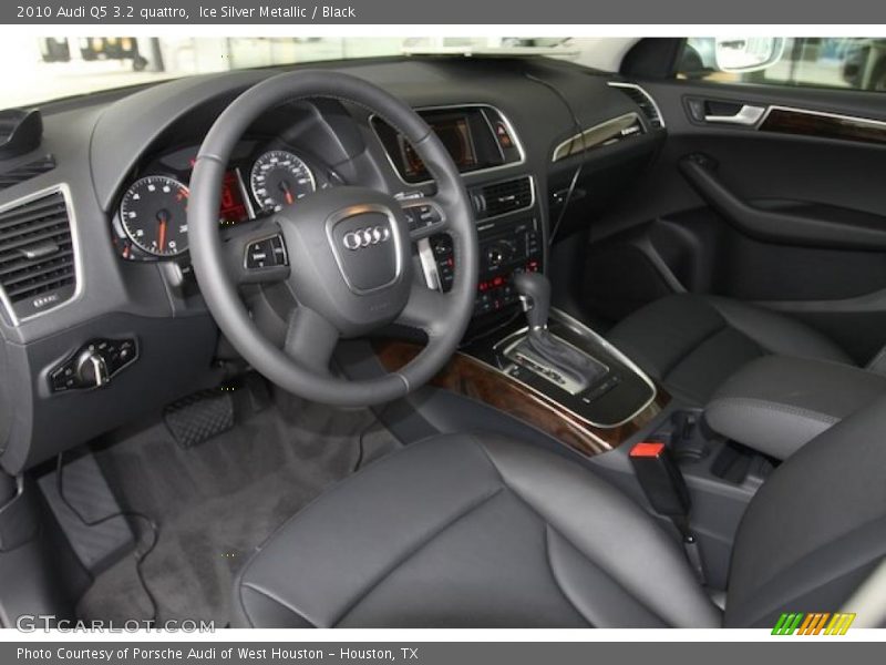 Ice Silver Metallic / Black 2010 Audi Q5 3.2 quattro