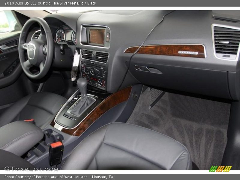 Ice Silver Metallic / Black 2010 Audi Q5 3.2 quattro