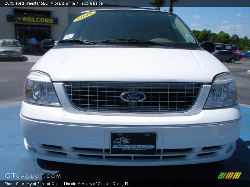 Vibrant White / Pebble Beige 2005 Ford Freestar SEL