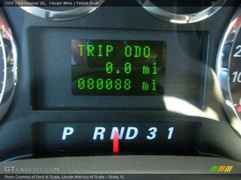 Vibrant White / Pebble Beige 2005 Ford Freestar SEL