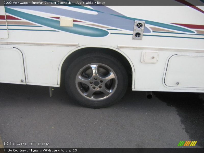 Arctic White / Beige 2002 Volkswagen EuroVan Camper Conversion