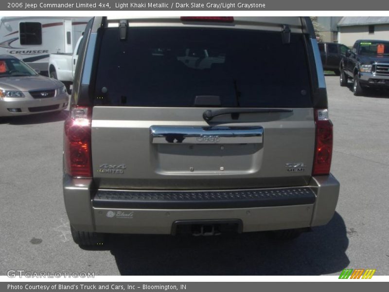 Light Khaki Metallic / Dark Slate Gray/Light Graystone 2006 Jeep Commander Limited 4x4