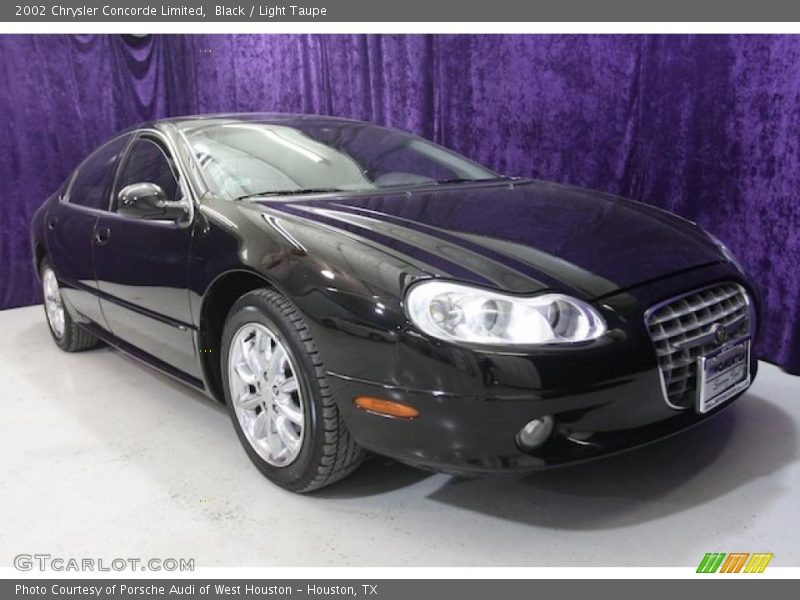 Black / Light Taupe 2002 Chrysler Concorde Limited