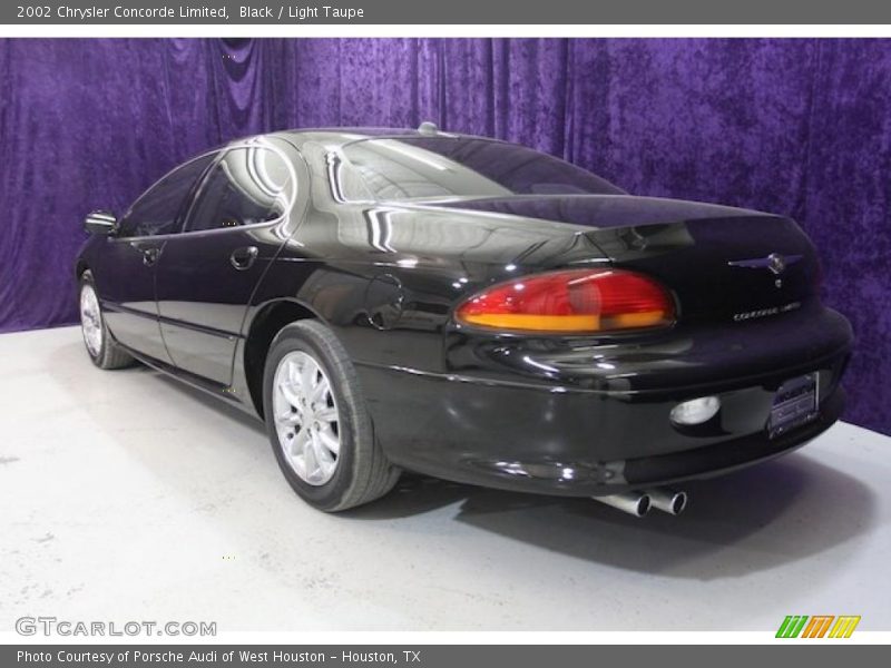 Black / Light Taupe 2002 Chrysler Concorde Limited