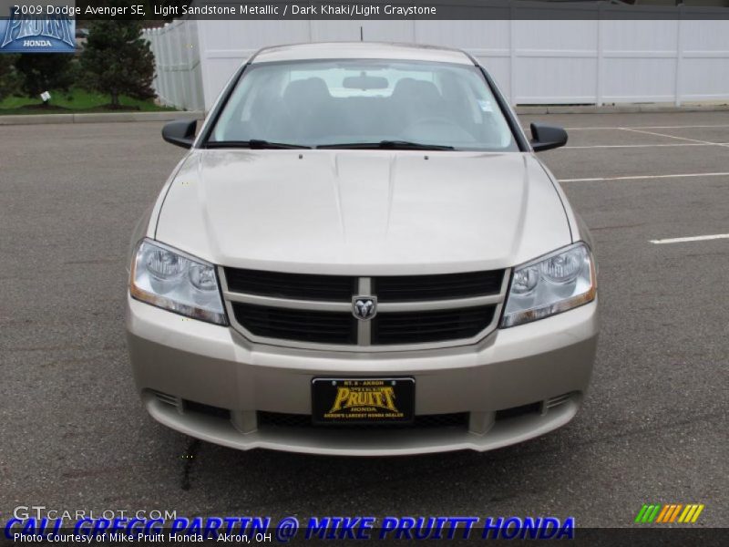 Light Sandstone Metallic / Dark Khaki/Light Graystone 2009 Dodge Avenger SE