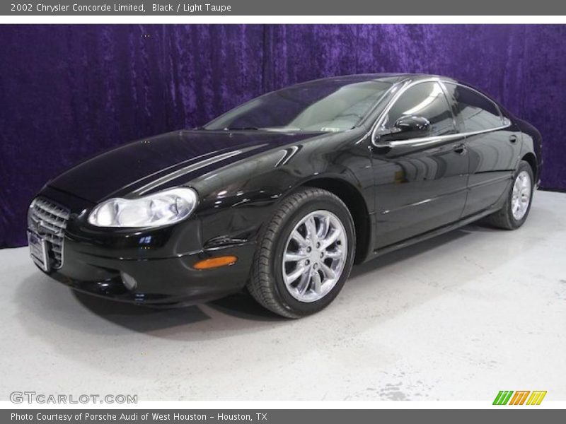 Black / Light Taupe 2002 Chrysler Concorde Limited