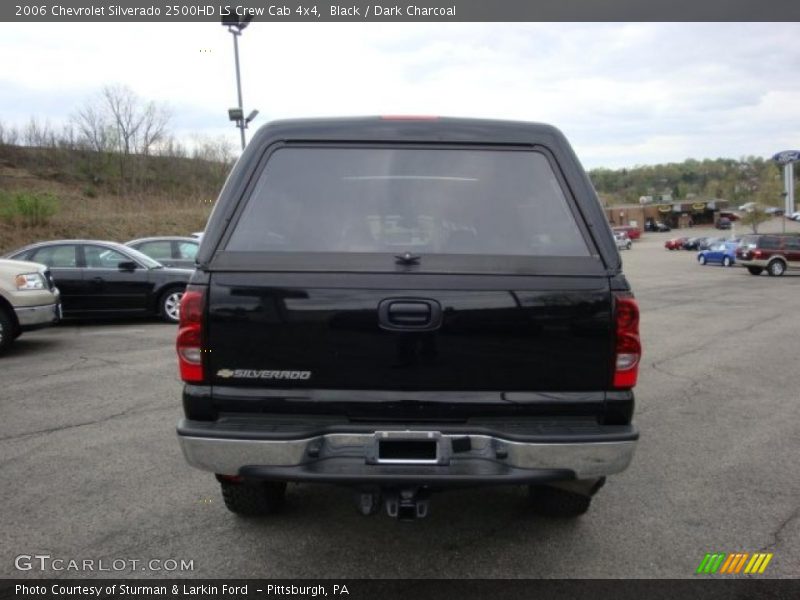 Black / Dark Charcoal 2006 Chevrolet Silverado 2500HD LS Crew Cab 4x4
