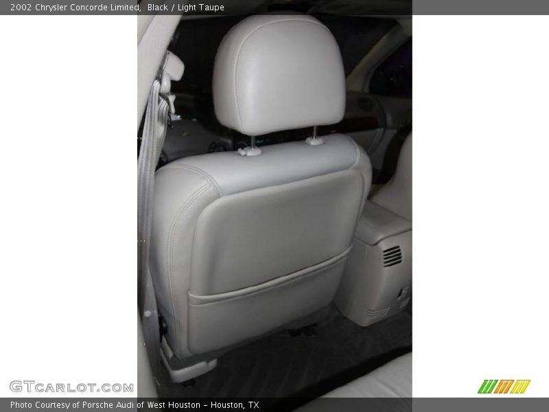 Black / Light Taupe 2002 Chrysler Concorde Limited