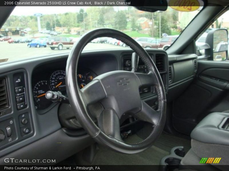 Black / Dark Charcoal 2006 Chevrolet Silverado 2500HD LS Crew Cab 4x4