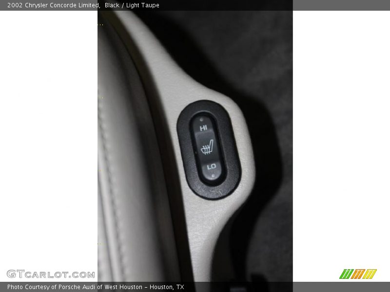 Black / Light Taupe 2002 Chrysler Concorde Limited