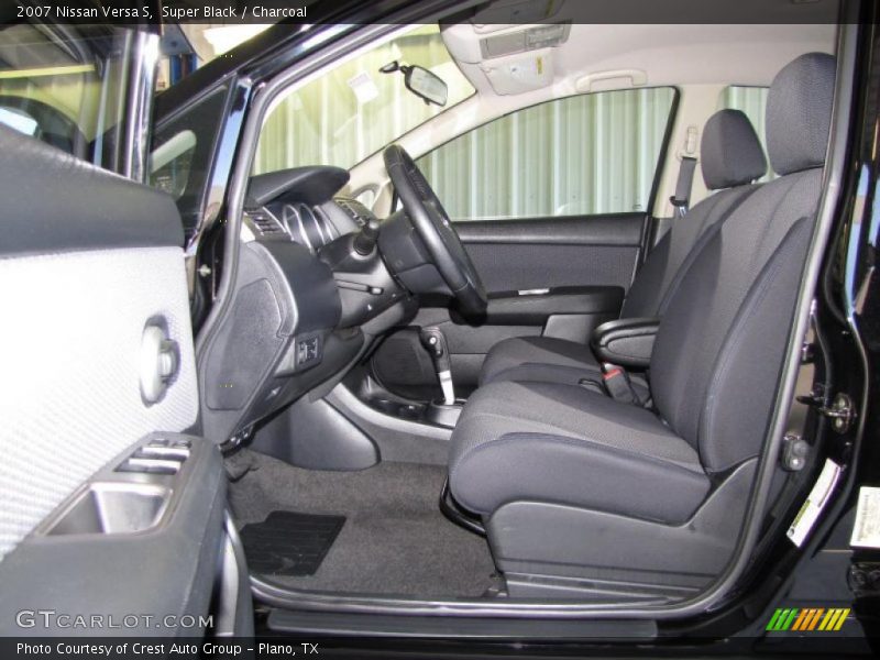 Super Black / Charcoal 2007 Nissan Versa S