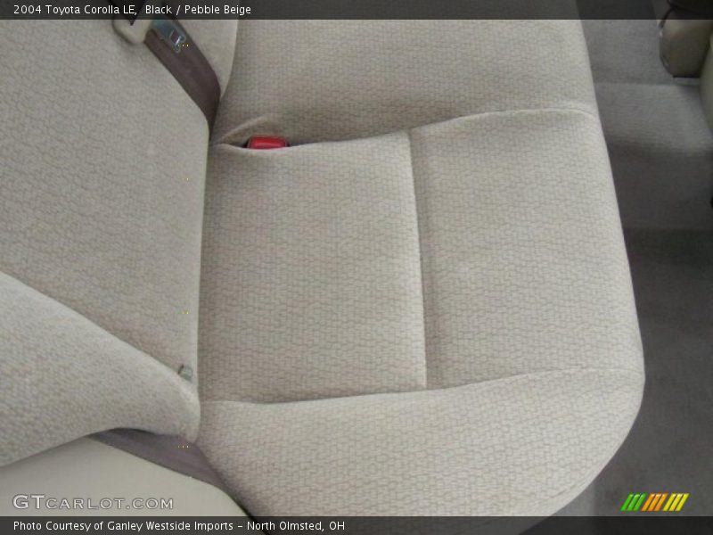 Black / Pebble Beige 2004 Toyota Corolla LE