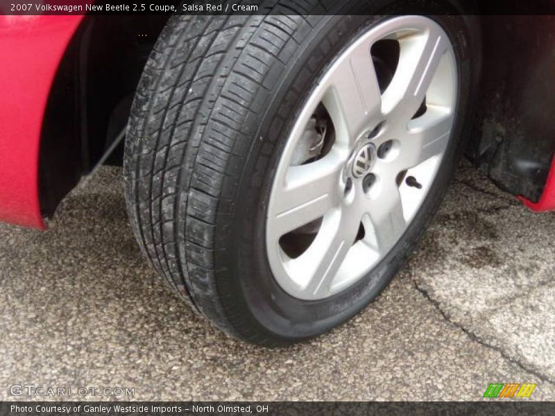Salsa Red / Cream 2007 Volkswagen New Beetle 2.5 Coupe