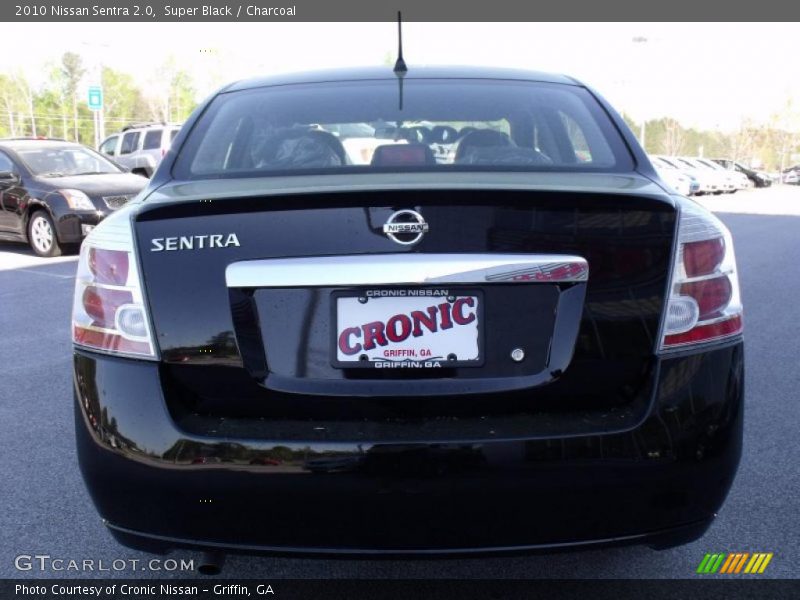 Super Black / Charcoal 2010 Nissan Sentra 2.0