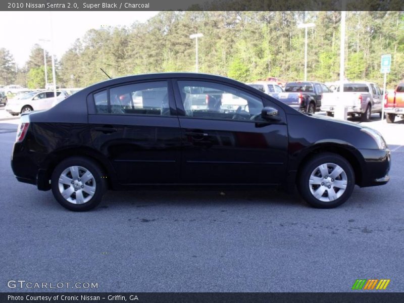Super Black / Charcoal 2010 Nissan Sentra 2.0