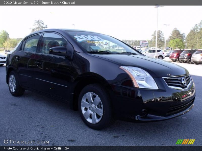 Super Black / Charcoal 2010 Nissan Sentra 2.0