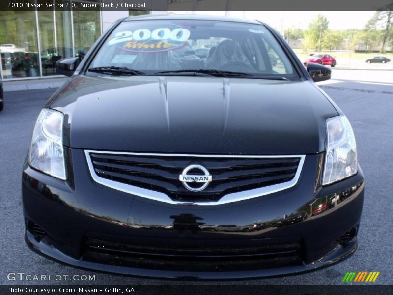Super Black / Charcoal 2010 Nissan Sentra 2.0