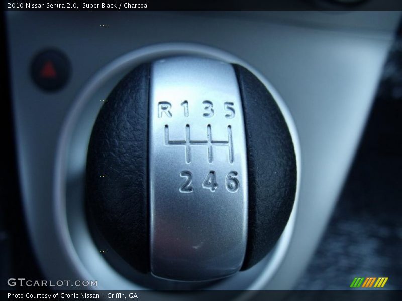 Super Black / Charcoal 2010 Nissan Sentra 2.0