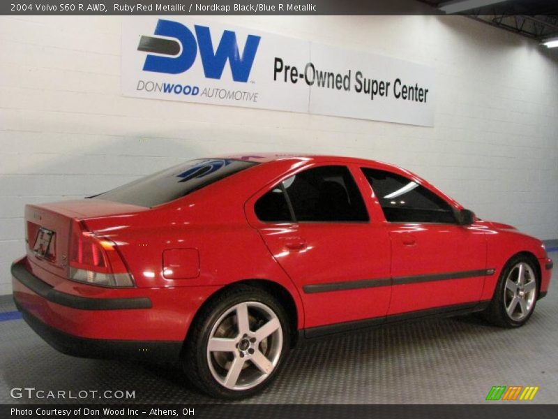 Ruby Red Metallic / Nordkap Black/Blue R Metallic 2004 Volvo S60 R AWD