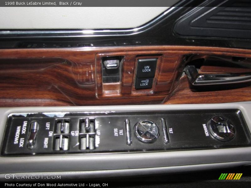 Black / Gray 1998 Buick LeSabre Limited