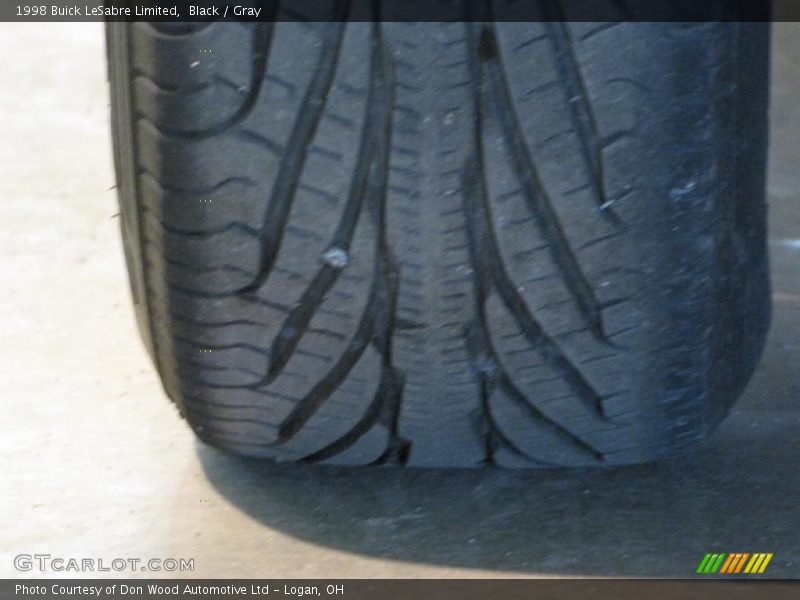 Black / Gray 1998 Buick LeSabre Limited