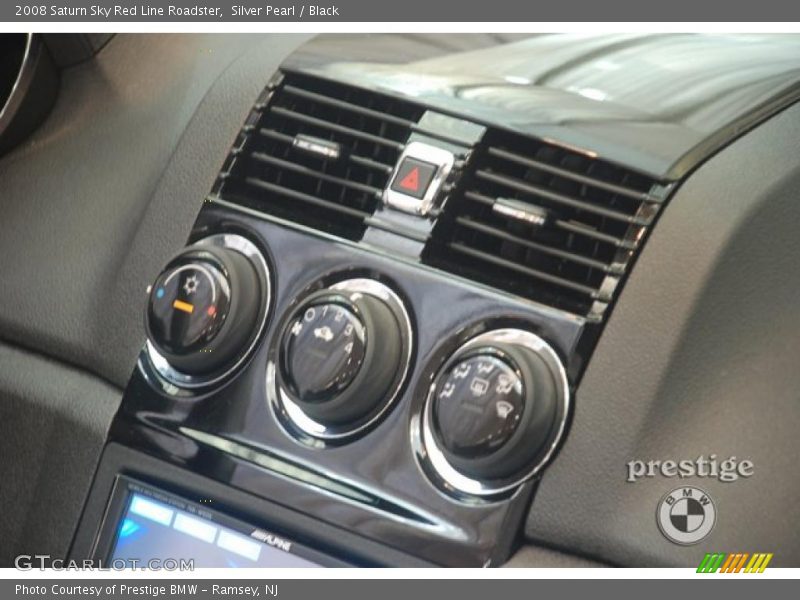 Silver Pearl / Black 2008 Saturn Sky Red Line Roadster