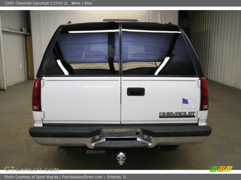 White / Blue 1995 Chevrolet Suburban C1500 LS