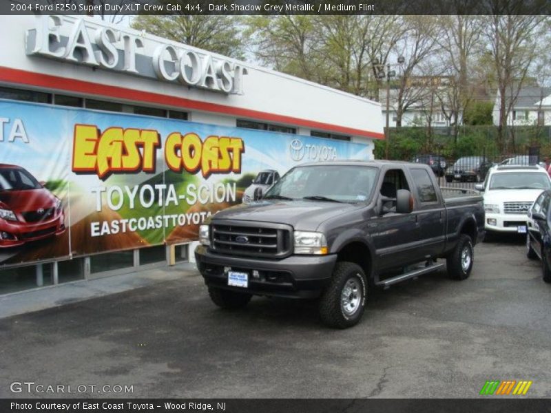 Dark Shadow Grey Metallic / Medium Flint 2004 Ford F250 Super Duty XLT Crew Cab 4x4
