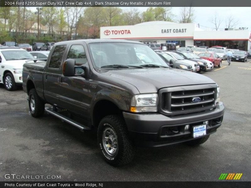 Dark Shadow Grey Metallic / Medium Flint 2004 Ford F250 Super Duty XLT Crew Cab 4x4