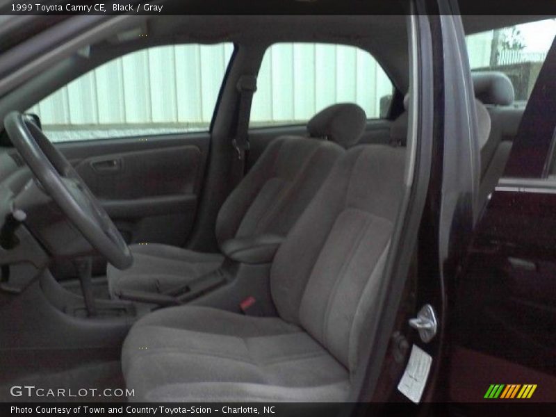 Black / Gray 1999 Toyota Camry CE
