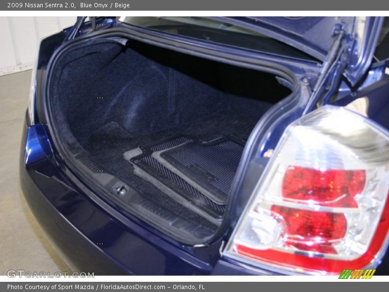 Blue Onyx / Beige 2009 Nissan Sentra 2.0