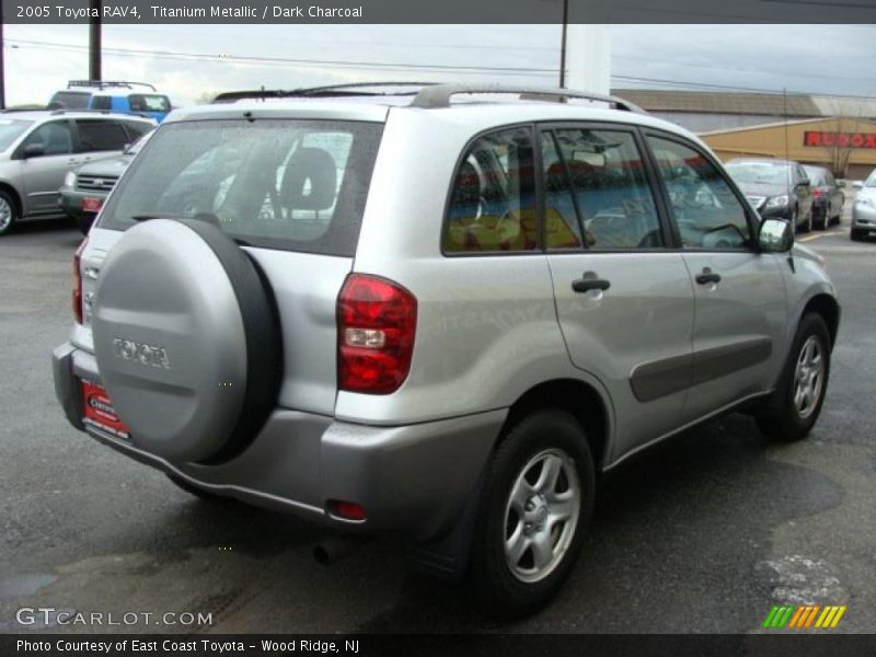 Titanium Metallic / Dark Charcoal 2005 Toyota RAV4
