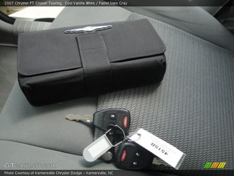 Cool Vanilla White / Pastel Slate Gray 2007 Chrysler PT Cruiser Touring