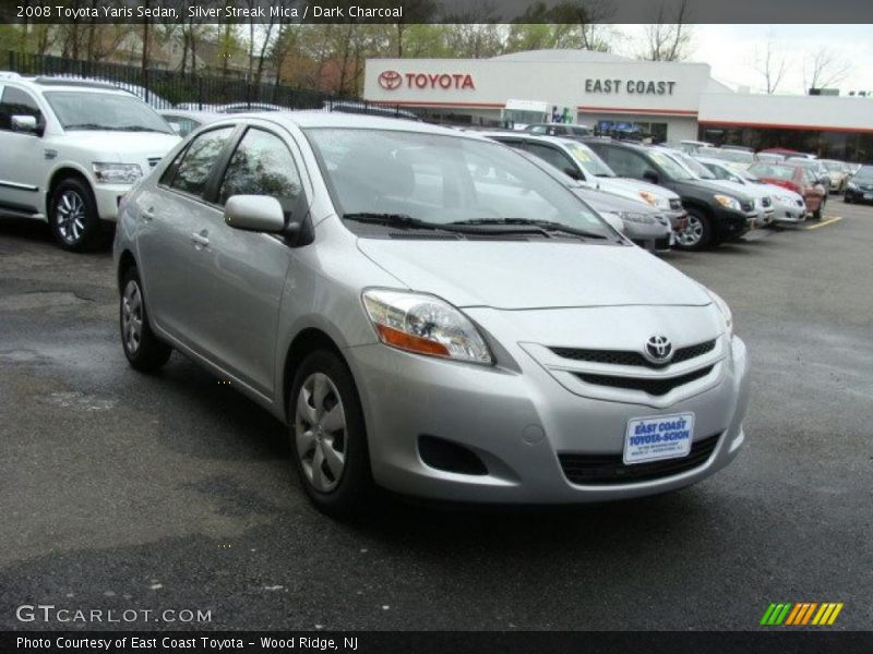 Silver Streak Mica / Dark Charcoal 2008 Toyota Yaris Sedan