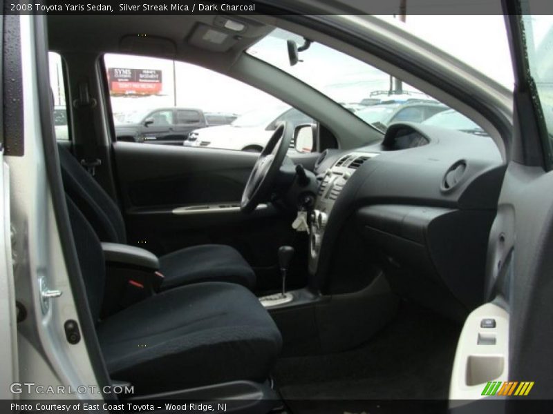 Silver Streak Mica / Dark Charcoal 2008 Toyota Yaris Sedan