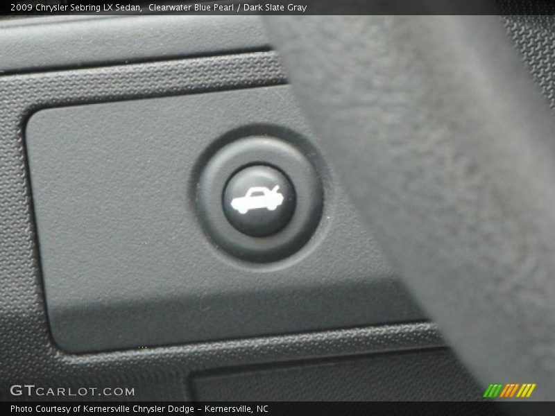 Clearwater Blue Pearl / Dark Slate Gray 2009 Chrysler Sebring LX Sedan
