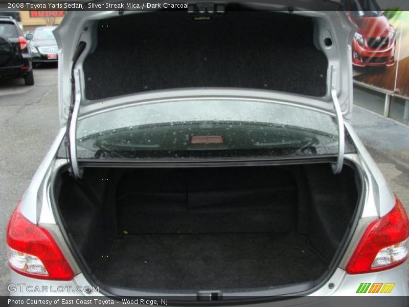 Silver Streak Mica / Dark Charcoal 2008 Toyota Yaris Sedan