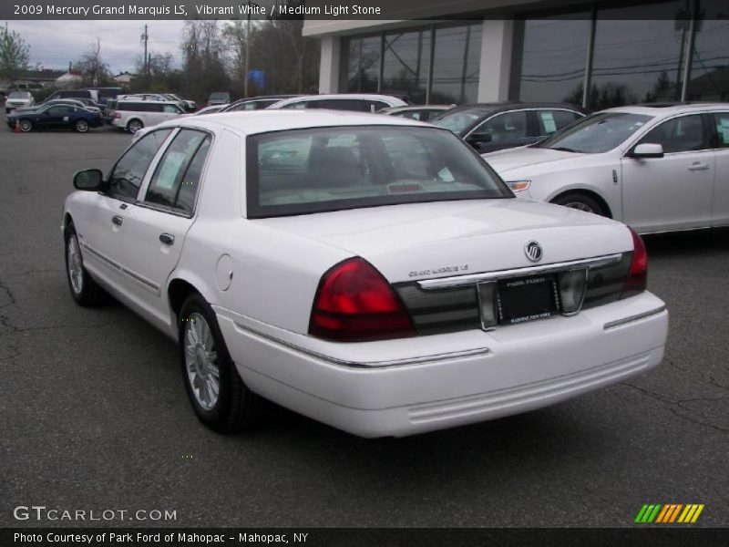 Vibrant White / Medium Light Stone 2009 Mercury Grand Marquis LS