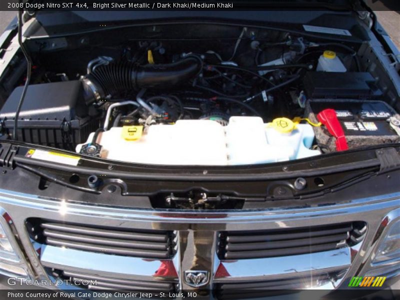 Bright Silver Metallic / Dark Khaki/Medium Khaki 2008 Dodge Nitro SXT 4x4