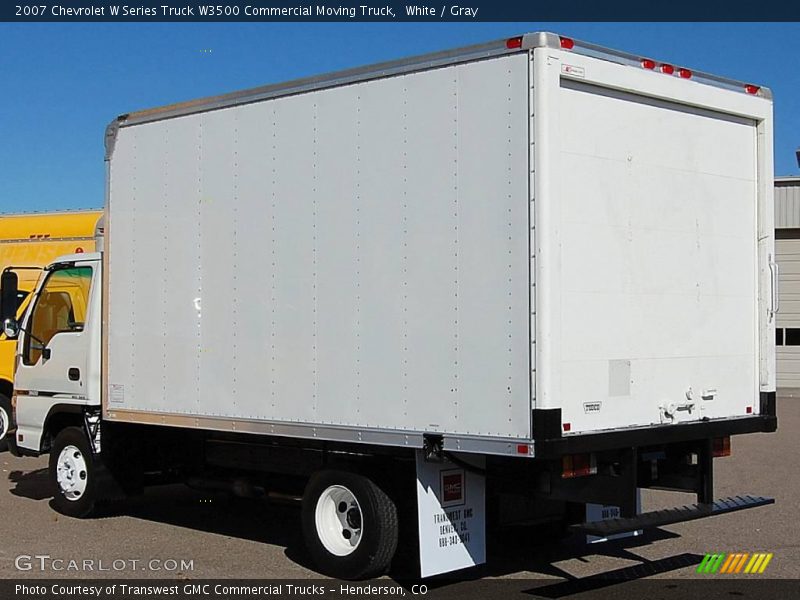 White / Gray 2007 Chevrolet W Series Truck W3500 Commercial Moving Truck