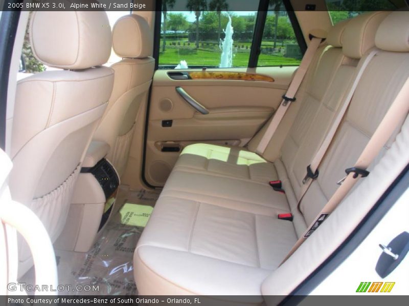 Alpine White / Sand Beige 2005 BMW X5 3.0i