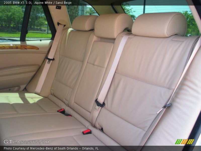 Alpine White / Sand Beige 2005 BMW X5 3.0i
