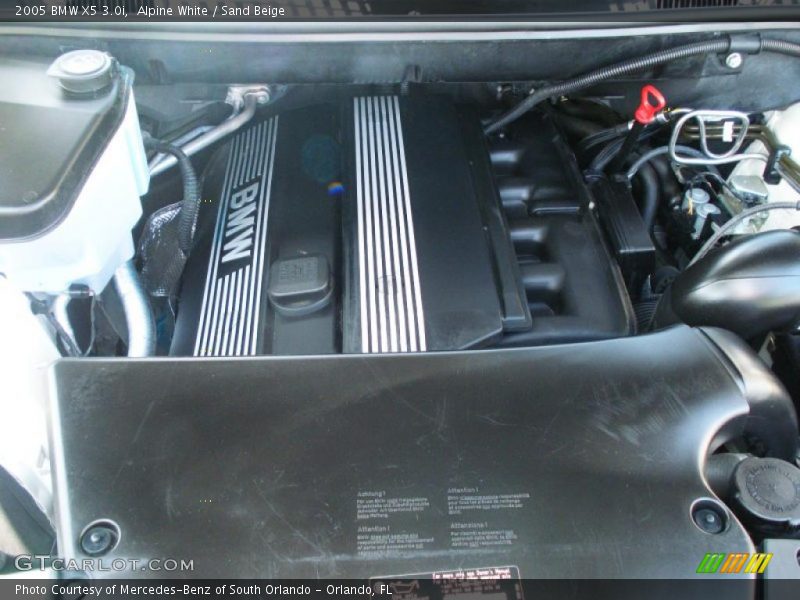 Alpine White / Sand Beige 2005 BMW X5 3.0i