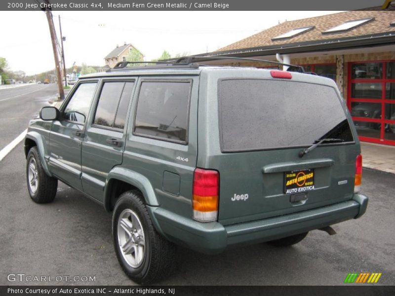 Medium Fern Green Metallic / Camel Beige 2000 Jeep Cherokee Classic 4x4