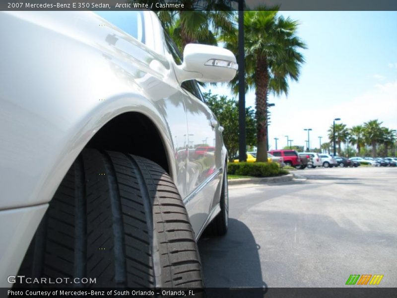 Arctic White / Cashmere 2007 Mercedes-Benz E 350 Sedan