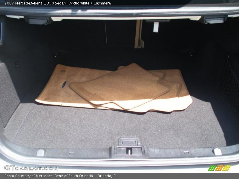 Arctic White / Cashmere 2007 Mercedes-Benz E 350 Sedan