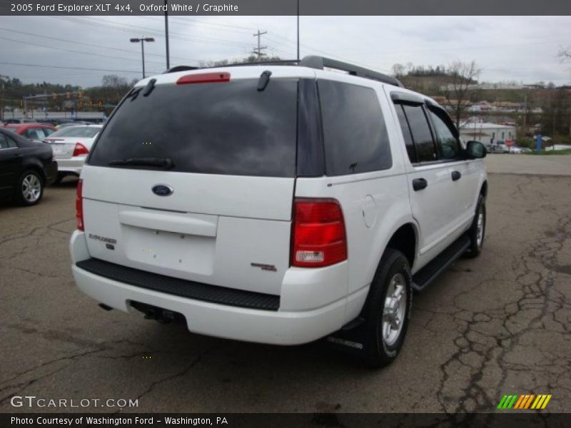 Oxford White / Graphite 2005 Ford Explorer XLT 4x4