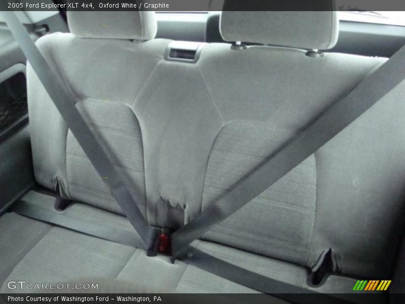 Oxford White / Graphite 2005 Ford Explorer XLT 4x4